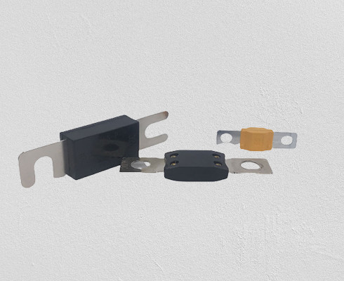 low current Ceramic Auto Fuses Black Colour  DC2700A Breaking Capacity