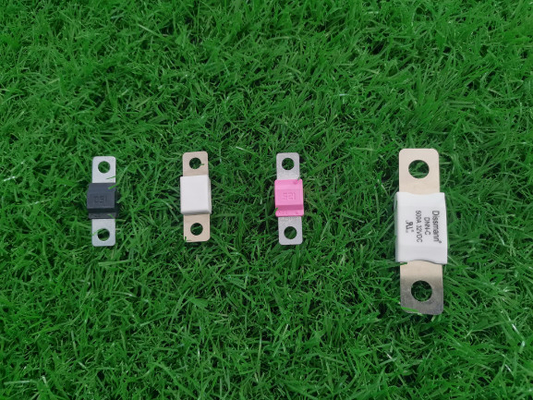 Ceramic Automotive Fuse Main Use In Car Battery Safety UL Standard Fuse In China