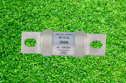 Ceramic Electric Vehicle Fuse , Bolt On Fuse Main Designed For EV Charger