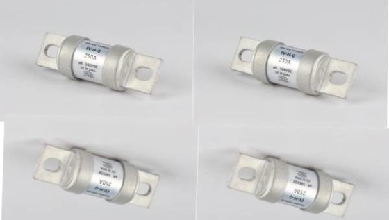 DC500V EV Charger Battery Fuse , 20KA BESS Ceramic Bolt Type Fuse
