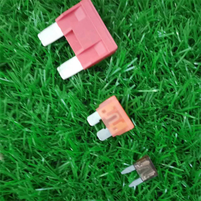 Low Voltage Electric Vehicle Fuse DC32V Different Size UL Certified
