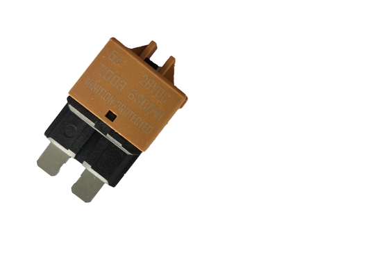 Low Voltage Resettable Circuit Breaker Blade Fuse 5A  SAE J1284 Standard