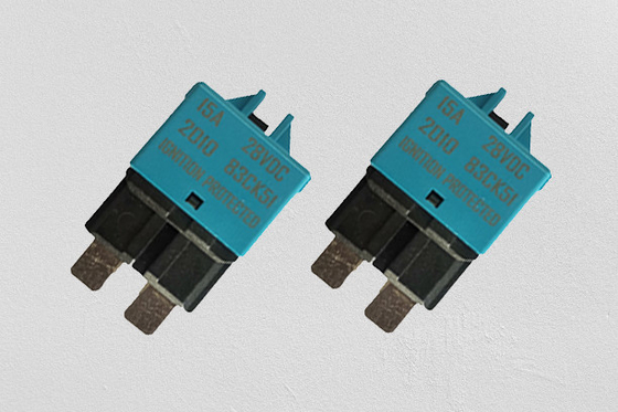 28VDC Resettable Circuit Breaker Blade Fuse , 15A Auto Reset Blade Fuse