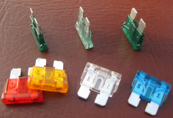 32VDC Low Voltage Fuses , 40 Amp Mini Blade Fuse ISO8820 Standard