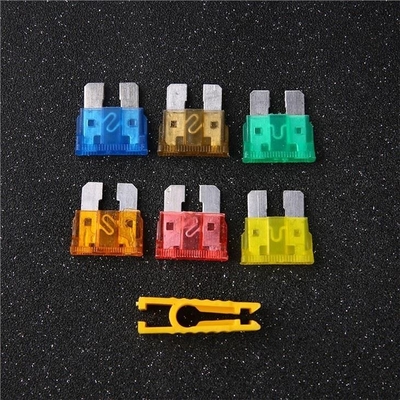 32V Low Voltage Fuses , 1amp Blade Fuse PC And Metal Material